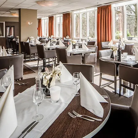 Fletcher Restaurant Boschoord מלון